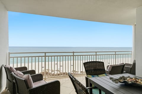 Condo, Multiple Beds (SeaSpray East 625-Gulf Front) | Outdoor dining