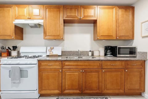 You’ll have all the utensils, cookware and dinnerware to host your next family dinner