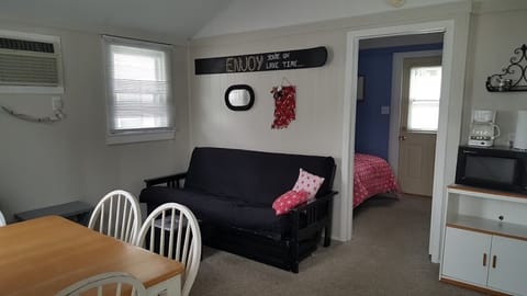 Cabin | Living area | TV