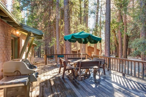 Chalet (2 Bedrooms) | Interior