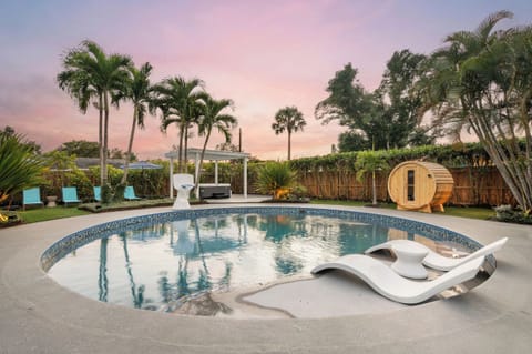 Enjoy watching the beautiful Florida sunsets from the pool!