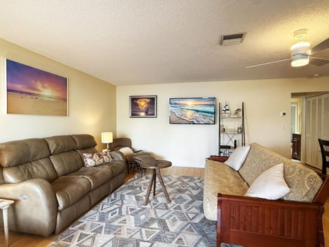 Sea Oats 1BR Condo – Pool, Beach, Boat Slip (6539)
