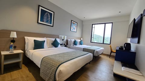 Family Quadruple Room | Desk, WiFi (free)