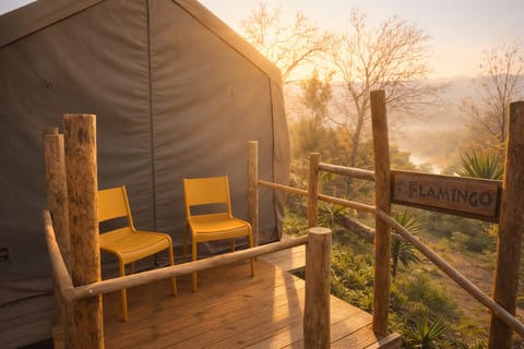 All our safari glamping units offer the same thoughtfully designed interior, combining comfort and simplicity in nature.Each unit is prepared with either a single bed or a king-size bed, and the preferred configuration is confirmed with every guest prior to arrival to ensure a comfortable stay.