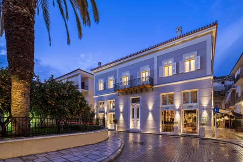 Front of property - evening/night