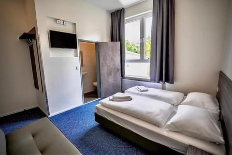 Triple Room, Courtyard View