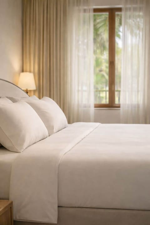 Free minibar, in-room safe, desk, blackout drapes