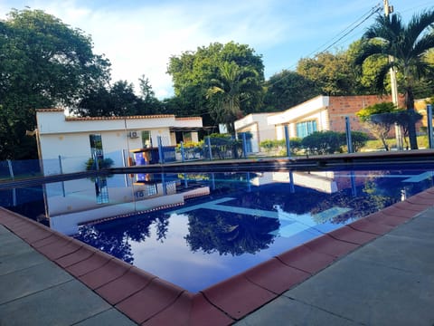 15 outdoor pools