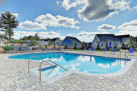 Community pool