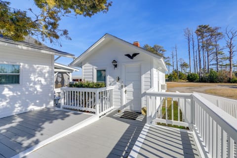 Davis Vacation Rental | 1BR | 1BA | 350 Sq Ft | Step-Free Access