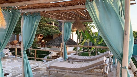 Sundeck