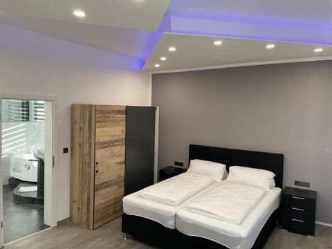 Double Room | Free WiFi