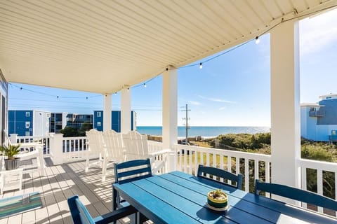 Oceanview Covered Porch II