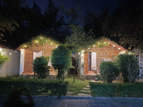 Standard Studio, Courtyard View | Exterior