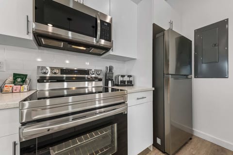 Cook with ease using sleek, modern kitchen appliances