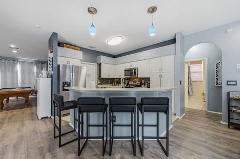 Chef’s playground unlocked! Whip up gourmet meals, midnight snacks, or just admire how effortlessly stylish your cooking space can be. Bonus: no judging if cereal counts as dinner.