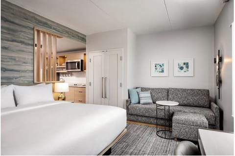 Studio, 1 King Bed with Sofa bed | Premium bedding, pillowtop beds, desk, laptop workspace