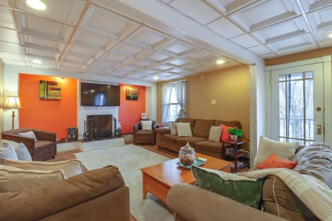 Nesquehoning Vacation Rental | 1BR | 1BA | 650 Sq Ft | Stairs to Enter