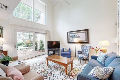 House, Multiple Beds, Patio, Garden View (3062 Club Villas) | Living area