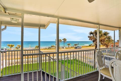 House, Multiple Beds, Balcony, Ocean View (Wave Watcher) | View from room