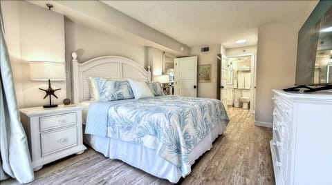 Jeff and Gina Properties - Ocean Trillium 401 (OT401) - New Smyrna Beach - 1 Bedroom - 1 Bathroom - Atlantic Ocean - Waterfront - Beach Front
