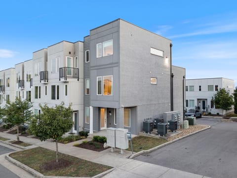 Did we mention it's a corner home?