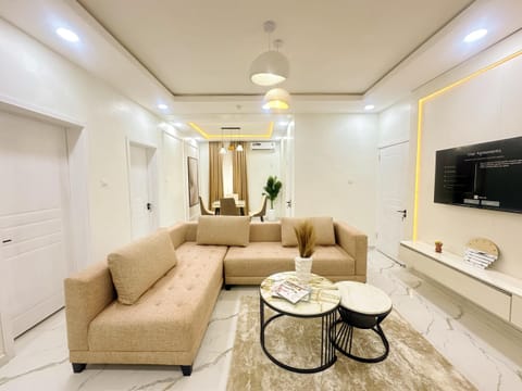 Superior Apartment, Balcony, City View | Living area