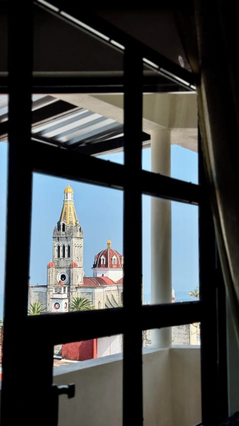Classic Loft, City View | Interior