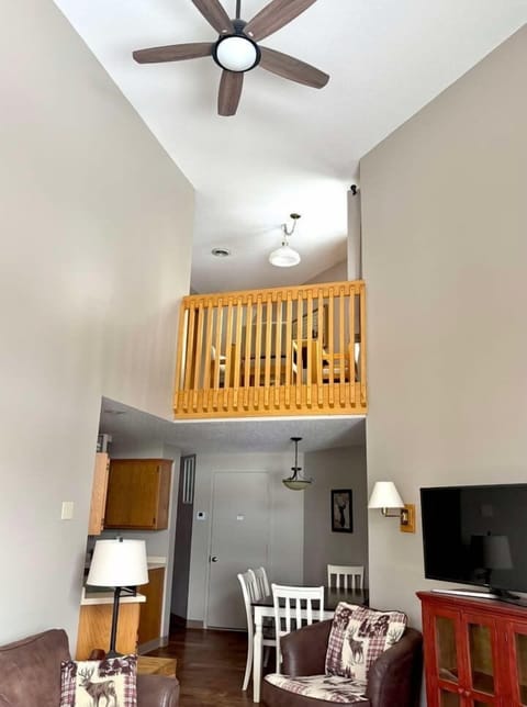 Condo, Multiple Beds, Fireplace, Garden View (Pointe Unit 205) | Living area