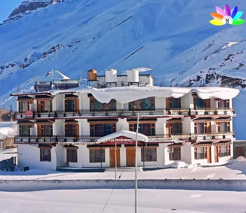Deluxe Double Room, Balcony, Mountain View | Exterior