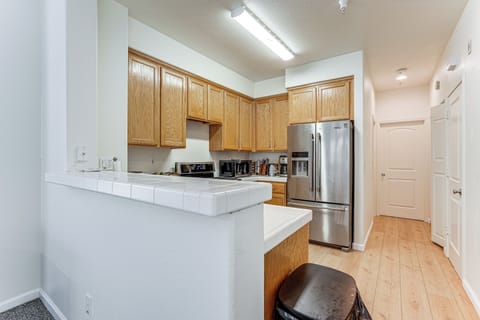 Kitchen | 2nd Floor | Cooking Basics | Dishwasher | Drip Coffee Maker
