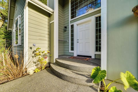 House (5 Bedrooms) | Interior