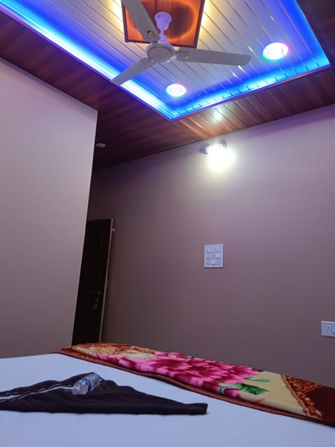 Deluxe Single Room | Free WiFi