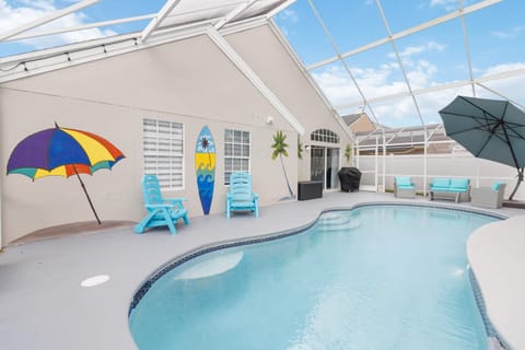 Lagoon Themed Pool & BBQ Grill