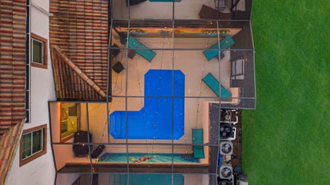 A bird’s-eye look at your home away from home, perfectly positioned for an epic Orlando stay.