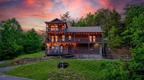 Welcome to Afterglow by Ghosal Luxury Lodging — where moments linger and time slows down.