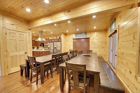 563BlVkfidzk5-20210320160936