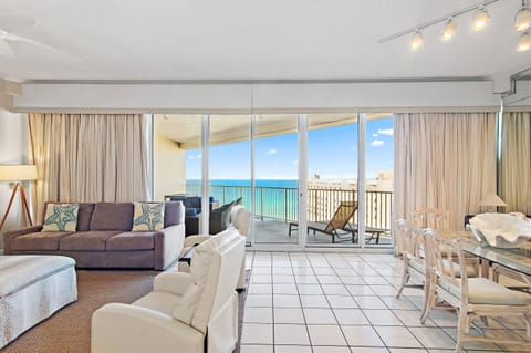 Open concept living and the view as far back as the hallway