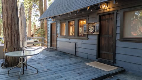 outdoor space on the deck 