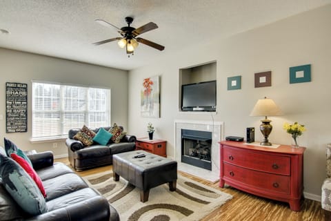 House (3 Bedrooms) | Front of property