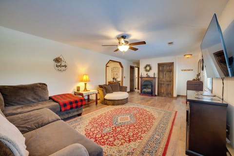 House (3 Bedrooms) | Front of property