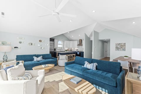 Spacious and Welcoming Layout - Fourth Floor