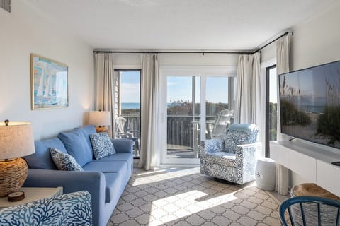 Welcome to Island Beach Racquet Club 205A!