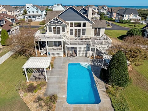 HK343: Eventide | Back Exterior & Pool Area