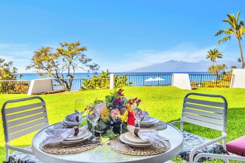 Set the table outdoors and enjoy island breezes and stunning ocean views NAP-B42