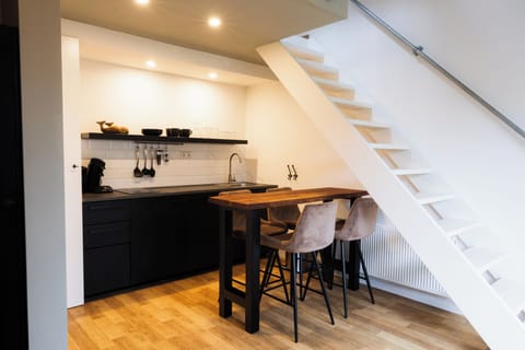 Apartment, Garden View | Private kitchen
