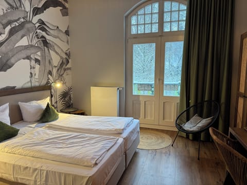Double Room | Desk, WiFi (free)