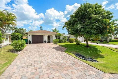 Naples Retreat House