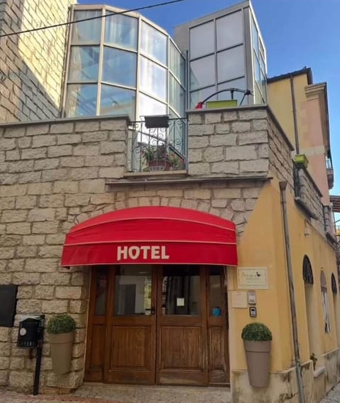 Image picker C4EC6220 E8E8 49D3 9379 A88EC2A3BE41 13508 00000303AEEBAF8E