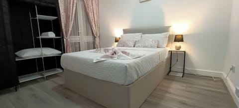 Apartment, 2 Bedrooms, City View | 2 bedrooms